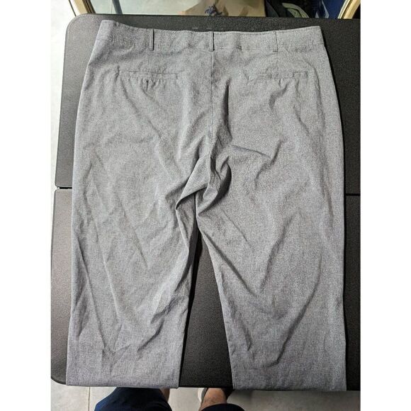 Ben Hogan Gray Lightweight Pants Men's Size 42X32 - Picture 3 of 4